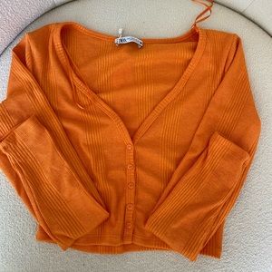 Cardi crop top with buttons, never worn!